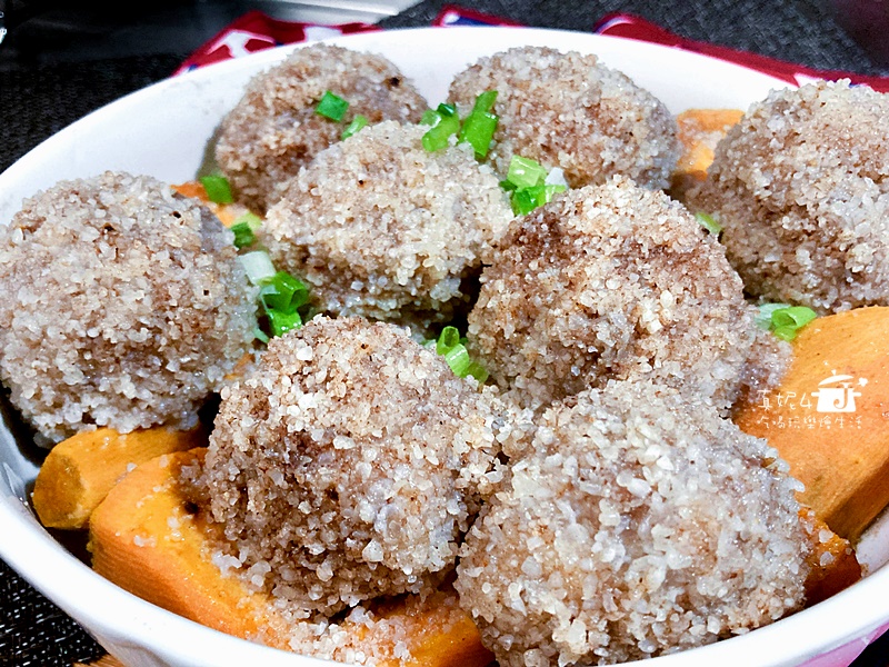 粉蒸肉丸
