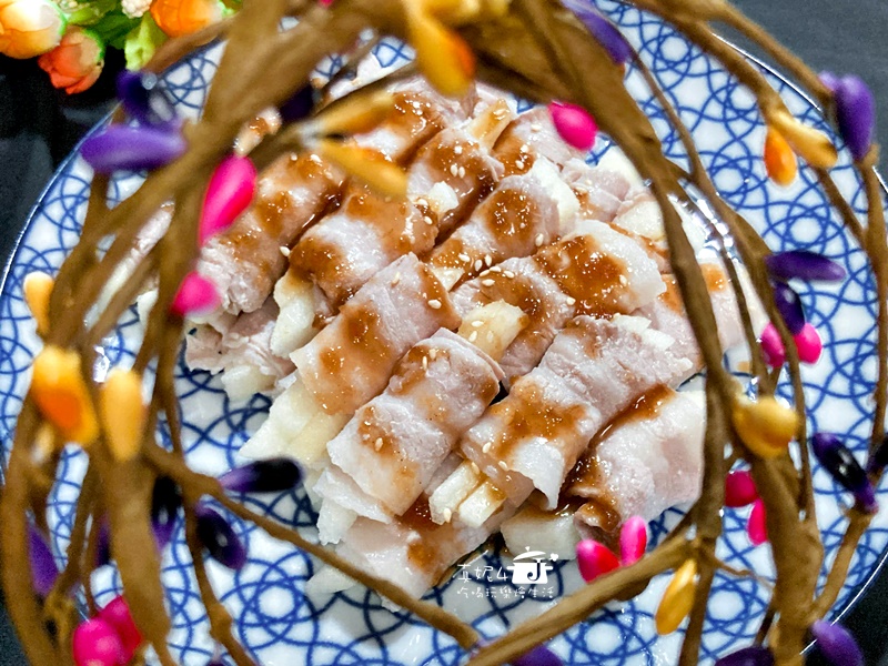 和風五花肉捲梨